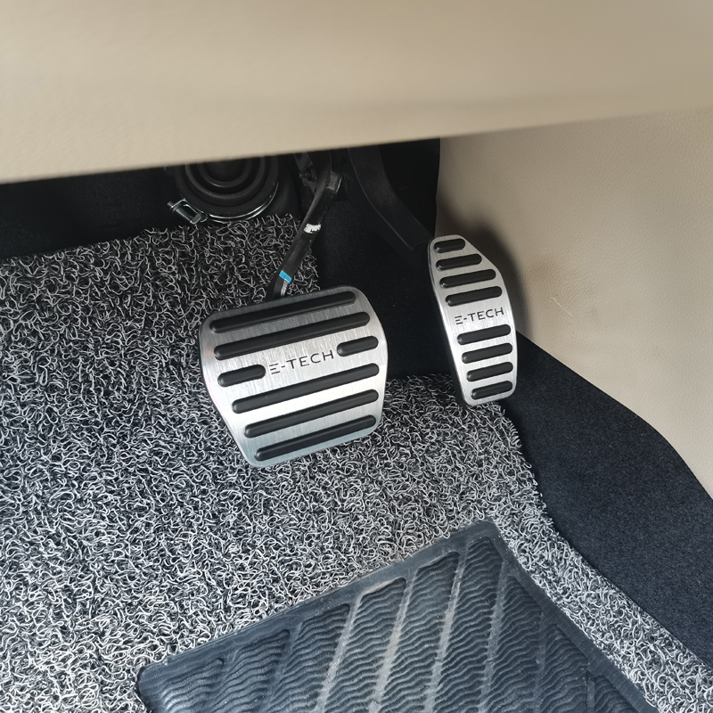 For RENAULT SYMBIOZ E-TECH Hyb - огляд і ціна Interior Design Tech