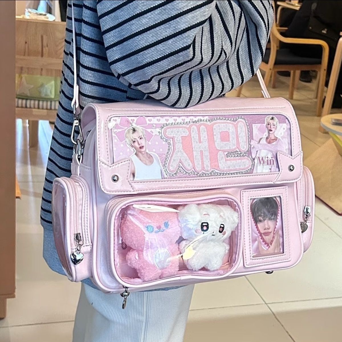 Women Doll Show Ita Bag Fashio - огляд і ціна Interior Design Icon