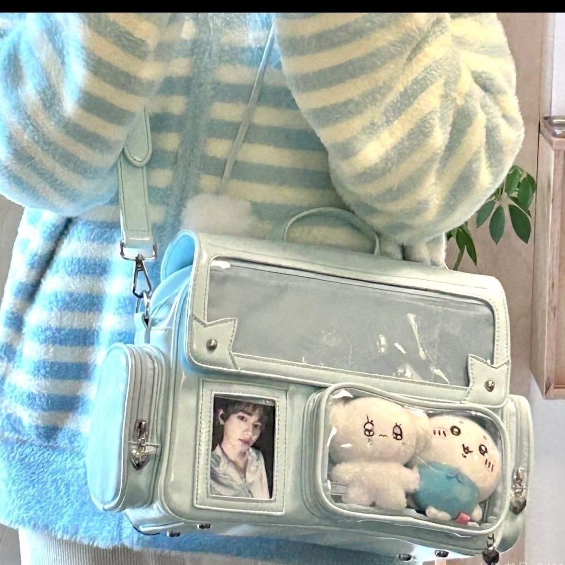 Women Doll Show Ita Bag Fashio - огляд і ціна Interior Design Icon